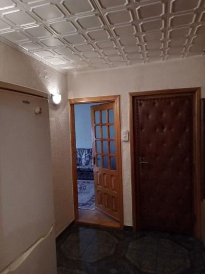 Inchiriez apartament 2 camere, Sarari, 330 euro - 2