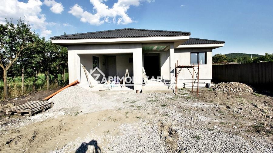 Casa 5 camere pe 1 nivel cu garaj si gard 176mp,1400mp teren - 3