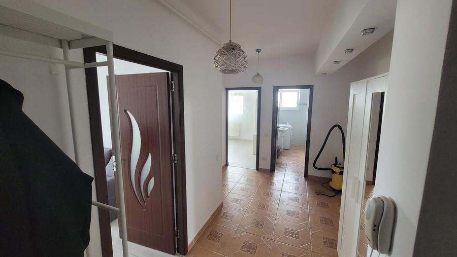 Ofer spre inchiriere ap 2 camere la 8 min de metrou - 4