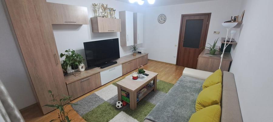 Vand apartament 3 camere - 1