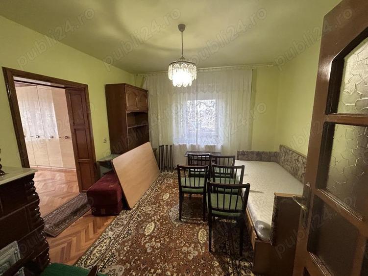 Vand casa mare caramida(2 corpuri cladire)renovat si ocupabil imediat,situat in Livada, st.850 mp - 13