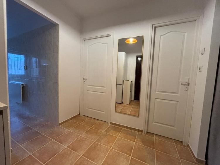 Inchiriez Garsoniera 42mp Timpuri Noi Renovata Ianuarie 2026 - 4