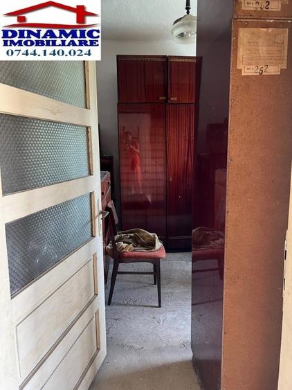 Casă + Hală cu 620 mp teren, Str. Izvoare. Preț 65000 eur/ pachet - 9