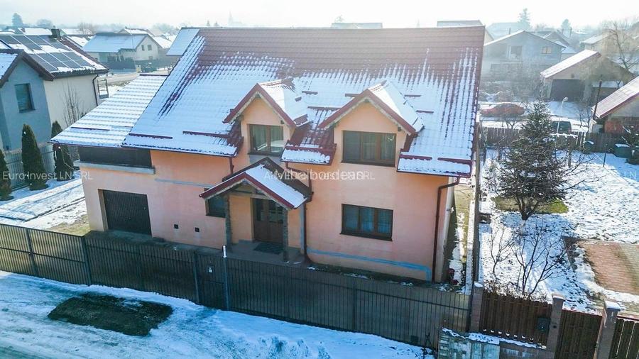 Proprietar vand  casa Sanpetru