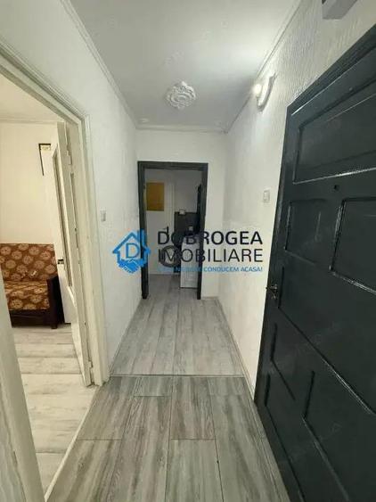 Varariei- 2 camere, decomadat, etaj 2, boxa - 8