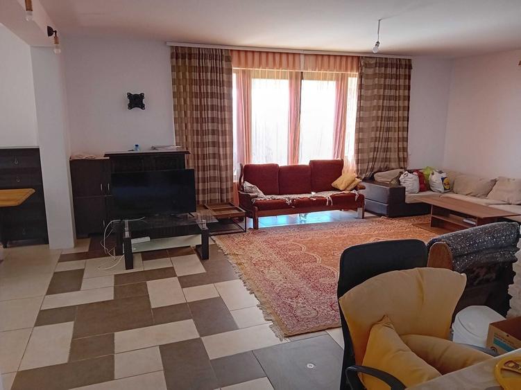 Apartament la parterul unei vile | 70 mp | 2 parcari | Iris - 5