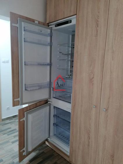 Apartament cu 2 camere decomandat în Filiași