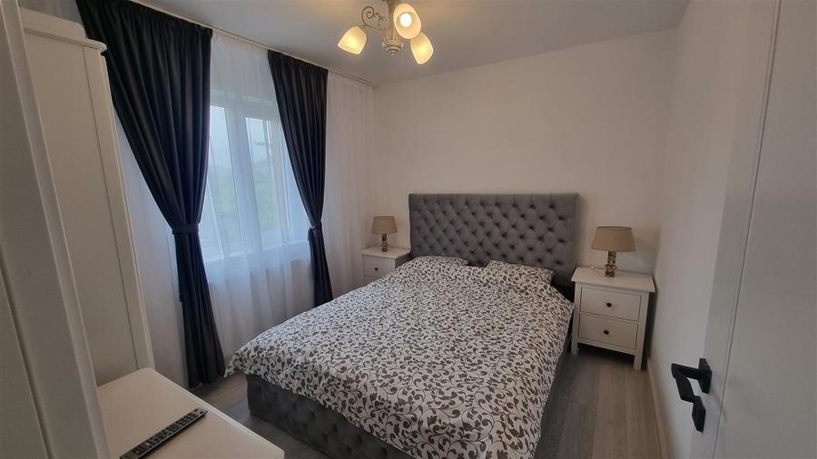 Apartament de 3 camere zona Centrul Civic - 3