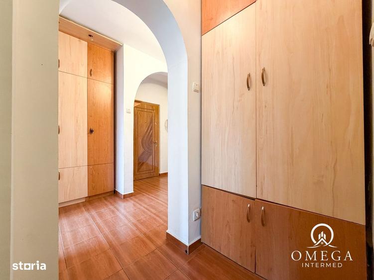 3 camere Decomandat Podu Ros Etajul 3 - 14