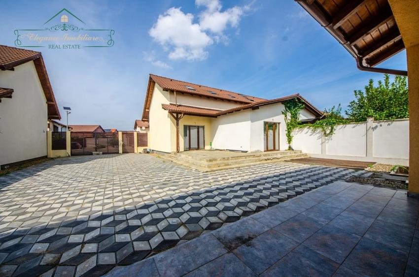 Duplex modern cu locuinta secundara si curte amenajata, zona Via Carmina, Arad - 2