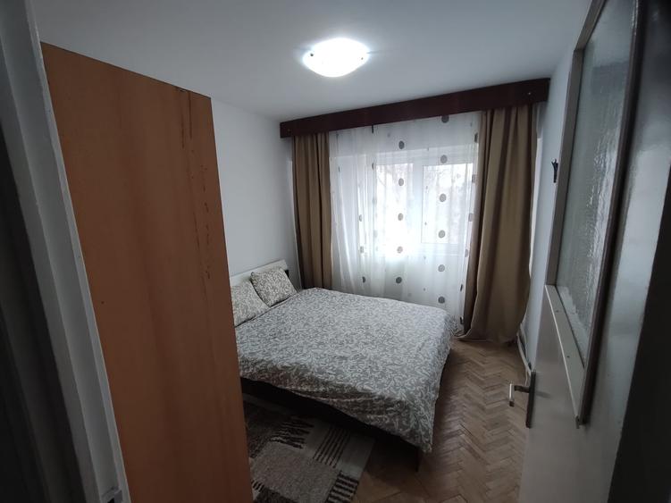 Apartament 3 camere decomandat - Tomis Nord - 500 euro/luna (Cod E2+E7) - 3