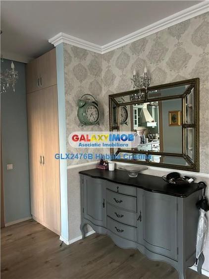 Apartament cu 4 camere decomandat, mobilat în Băneasa