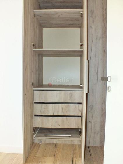 Apartament cu 2 camere decomandat, mobilat în 13 Decembrie