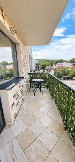 Apartament cu 2 camere semidecomandat în Dâmbul Rotund