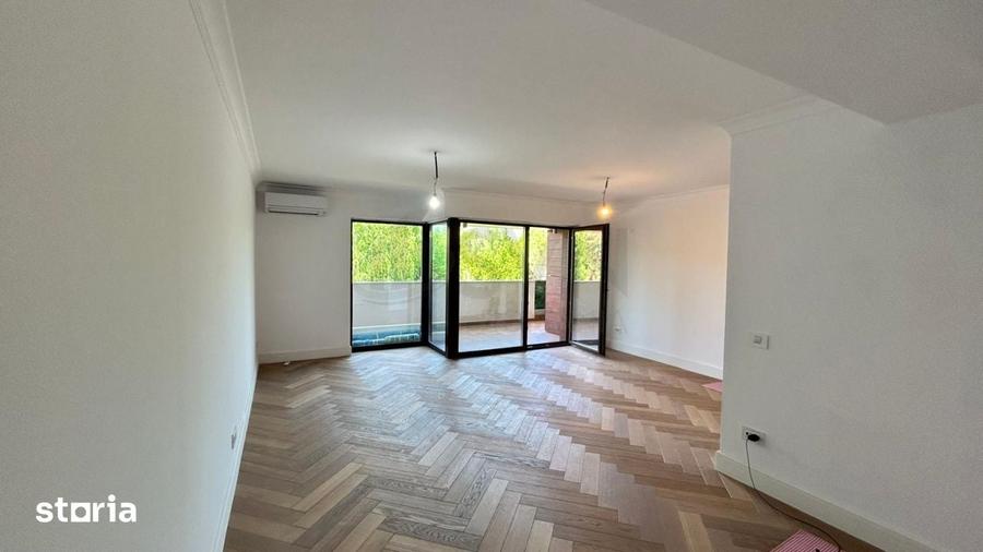Apartament cu 2 camere în Băneasa