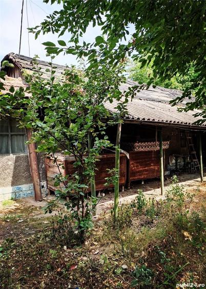 Casă cu 4 camere în Albești-Paleologu