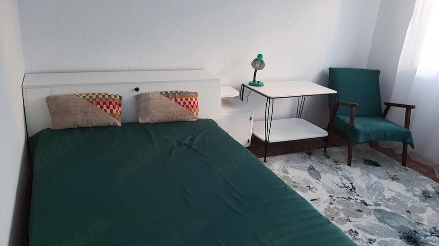 Apartament cu 2 camere decomandat în Sărari