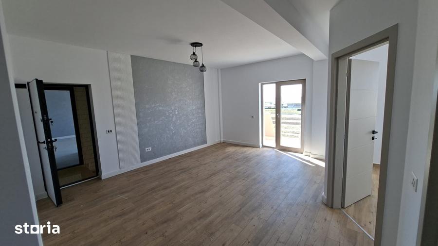 Apartament cu 3 camere în Rediu