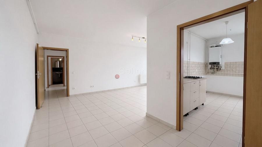 Apartament cu 3 camere decomandat în Avantgarden