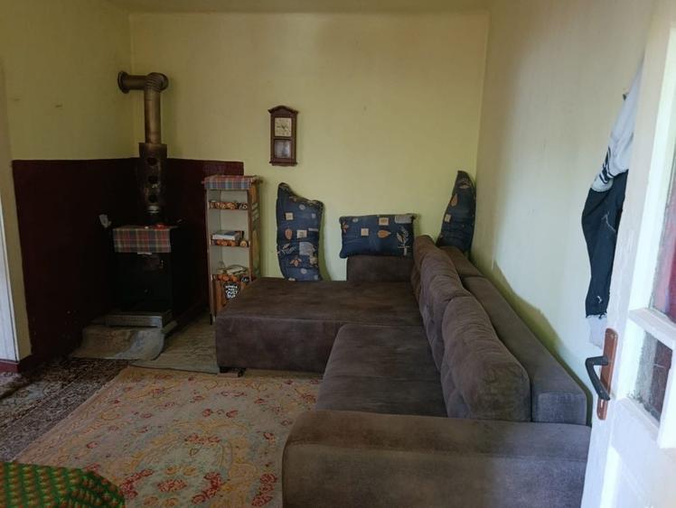Casă cu 4 camere în Băgău