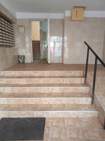 Apartament cu 2 camere decomandat în Colentina