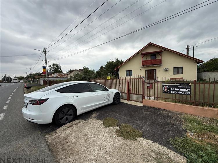 Casă individuală cu 4 camere cu Teren 400 Mp în Bolotești