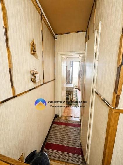 Apartament cu 2 camere semidecomandat în Central