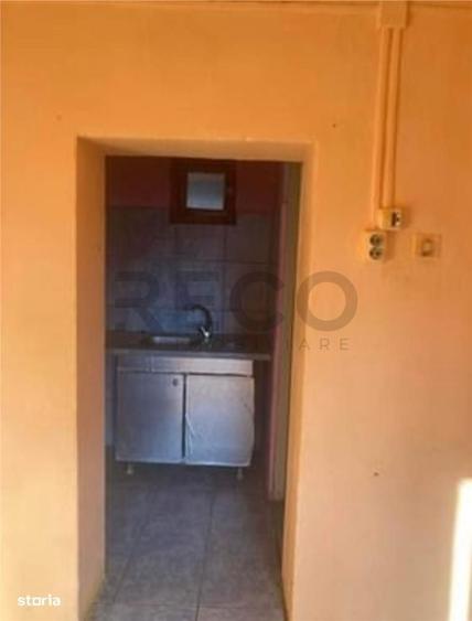 Casă cu 2 camere cu Teren 5800 Mp în Ghenetea