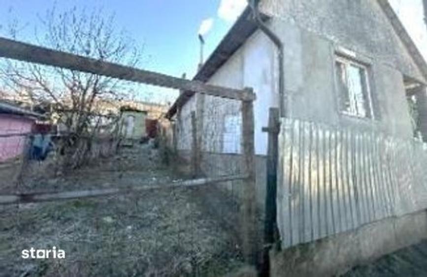 Casă cu 2 camere cu Teren 220 Mp în Bahnea