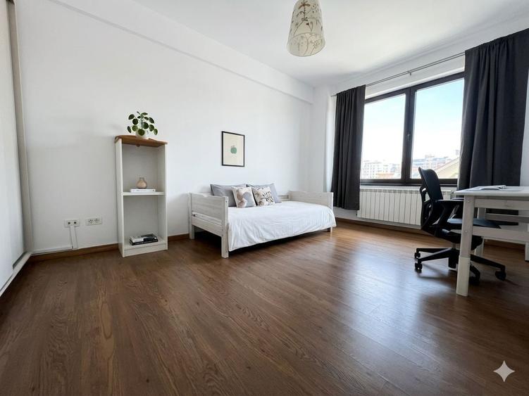 Apartament cu 3 camere în Iancu Nicolae