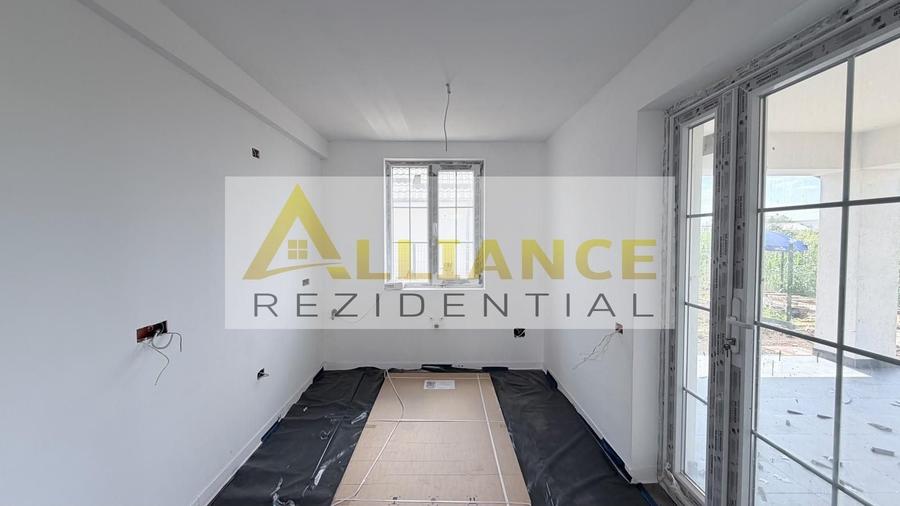 Casă individuală cu 3 camere cu Canalizare în Berceni