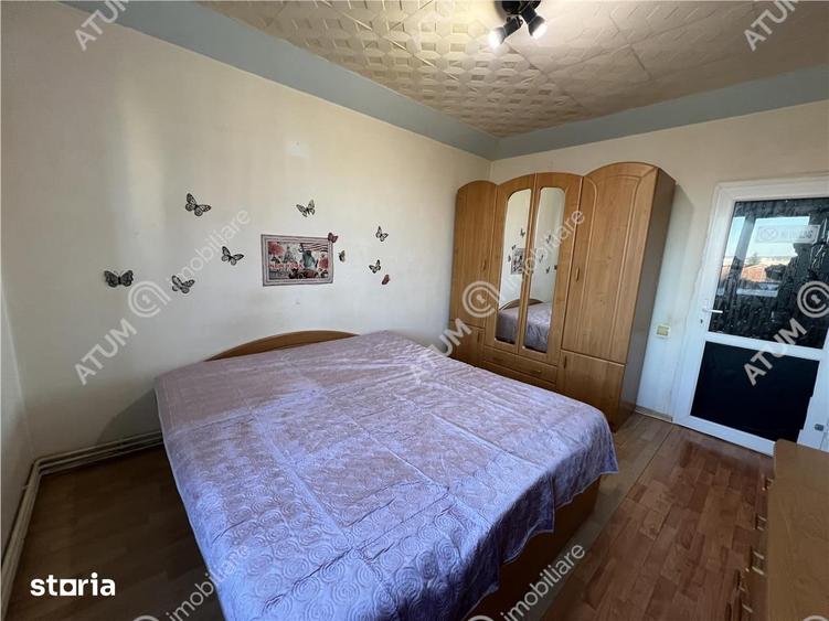 Apartament cu 3 camere decomandat în Terezian
