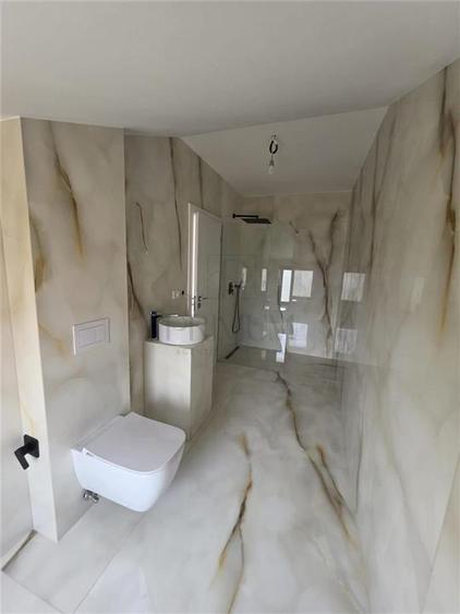 GIROC - CASA INDIVIDUALA - GARAJ - TOATE UTILITATILE - ZONA EXCELENTA - TOATE UT - 13