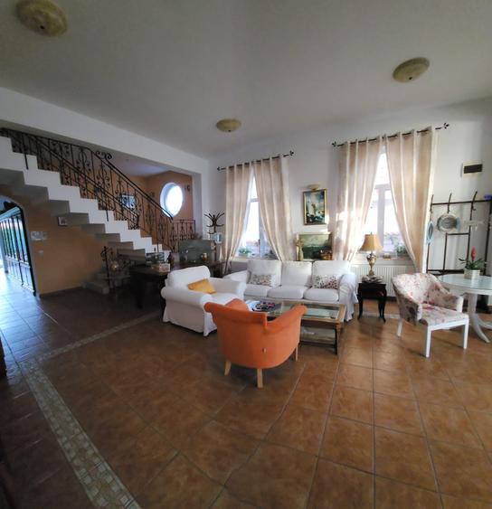 Hotel/Pensiune, de 24 mp, în Central