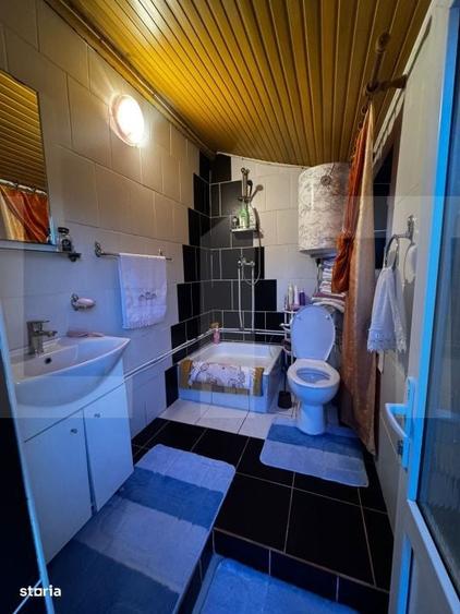 Casă cu 4 camere în Cucorăni