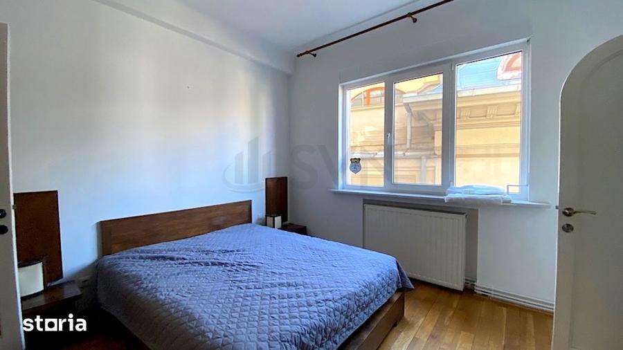 Apartament cu 3 camere în Centrul Civic