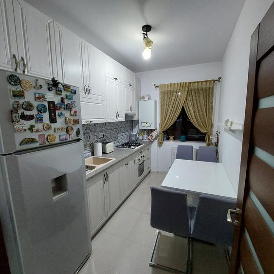 Plaza, Lujerului, inchiriez apartament 2 camere - 1