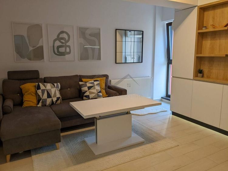 Apartament cu 2 camere decomandat în Metalurgie