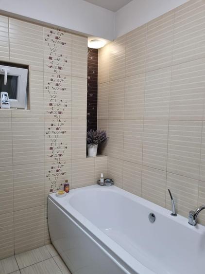 Apartament cu 2 camere decomandat, mobilat în Giroc