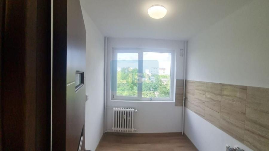 Apartament cu 2 camere semidecomandat în Albert