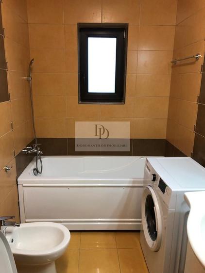 Apartament cu 3 camere semidecomandat, mobilat în Bună Ziua