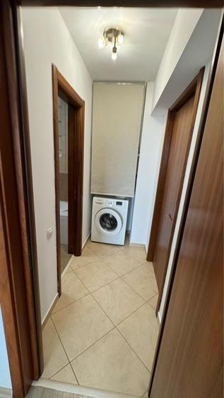 Apartament cu 2 camere semidecomandat în Giulești