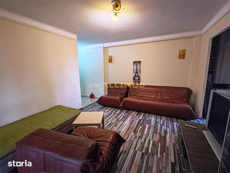 Apartament cu 2 camere semidecomandat, mobilat în Ultracentral