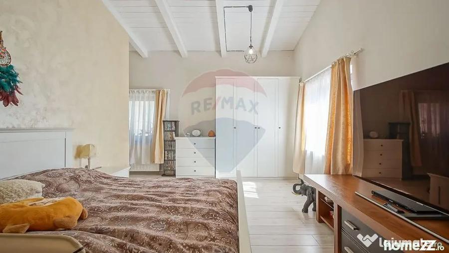 Casă cu 3 camere cu Teren 583 Mp în Colonia Bod