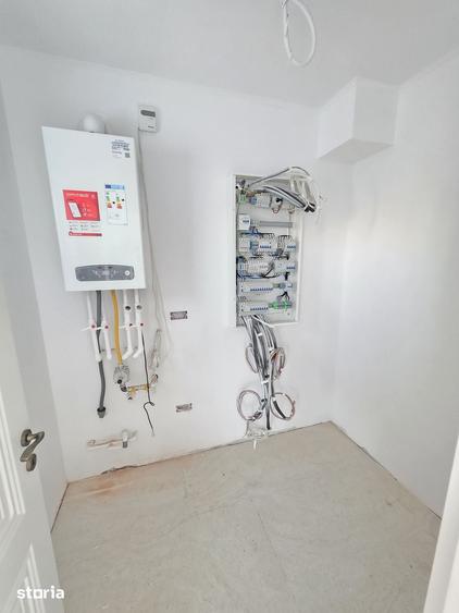 Casă cu 4 camere cu Teren 500 Mp în Central