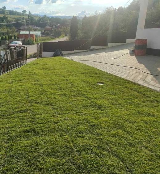 Casă individuală cu 4 camere cu Canalizare în Stolna