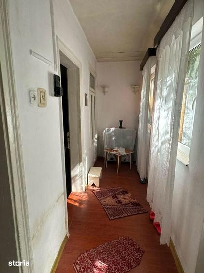 Casă cu 3 camere cu Teren 157 Mp în Central