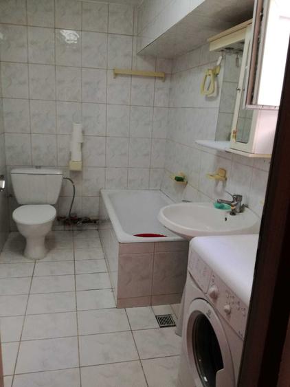 Garsonieră decomandată în Timpuri Noi