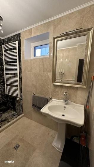 Apartament cu 3 camere decomandat în Herăstrău