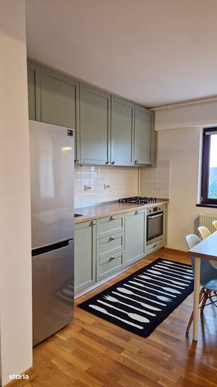 Apartament cu 3 camere în Central